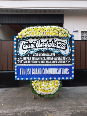 Papan Bunga Duka di Malalayang